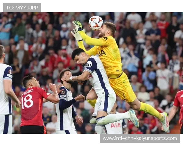 欧冠战术趋势显示边路渗透成为新兴热点,欧冠 扩军